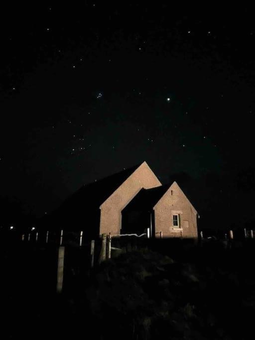 Modern Refurbished Church Nr Butt Of Lewis Beaches Port of Ness ภายนอก รูปภาพ